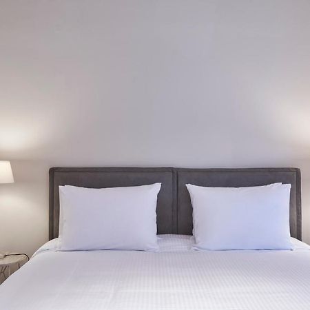 Charitos Iχ, Chic N Modern 2Bd Apt Athén Kültér fotó