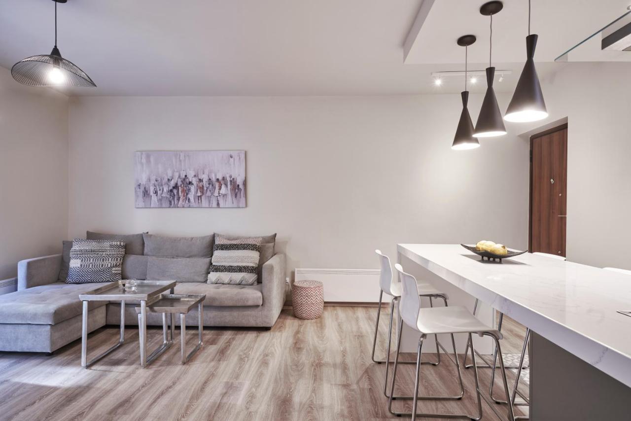 Charitos Iχ, Chic N Modern 2Bd Apt Athén Kültér fotó