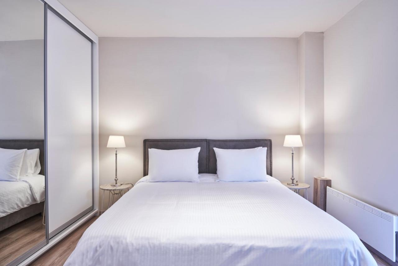 Charitos Iχ, Chic N Modern 2Bd Apt Athén Kültér fotó